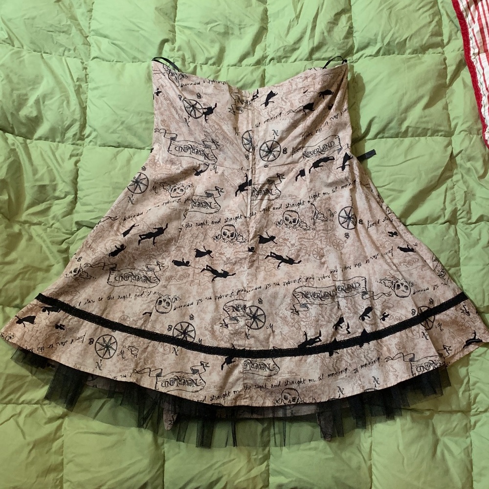 Disney - Adult Neverland Dress - Picture 13 of 16